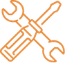 Orangefarbenes Icon mit gekreuztem Schraubenschlüssel und Schraubendreher für Ausstattung und Infrastruktur.